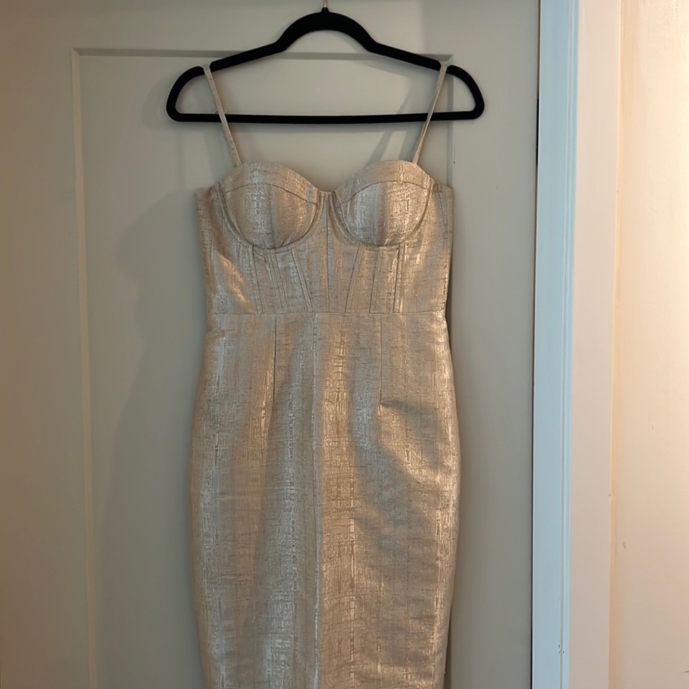 Elegant Cream Midi Dress